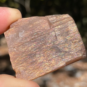 Piedra solar arcoíris en bruto // Elige tu talla
