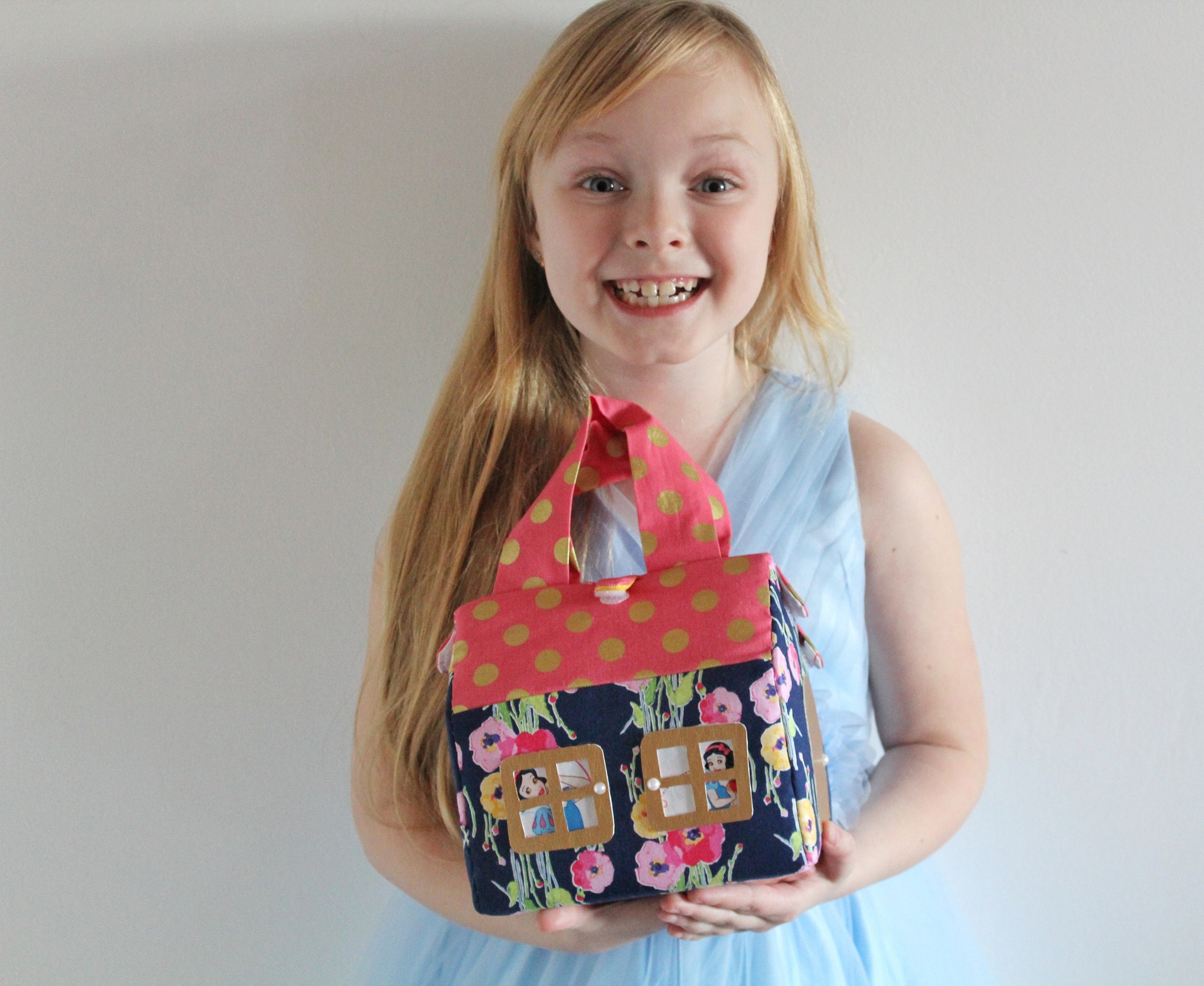 Small fabric dollhouse bag. Doll sleeping bag. Travalling toy Etsy