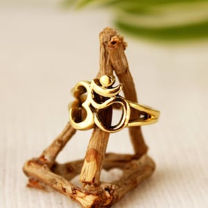 Om ring Om jewelry ohm ring ohm jewelry meditation rings ohm symbol ring om symbol jewelry ohm symbol jewelry Indian mantra jewelry Buddhist