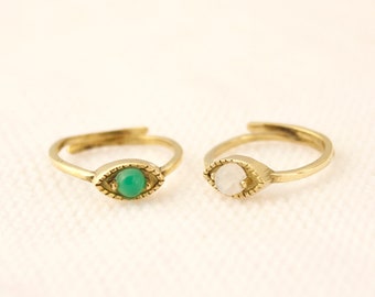 Bague en laiton avec pierre de lune et onyx verte ajustable