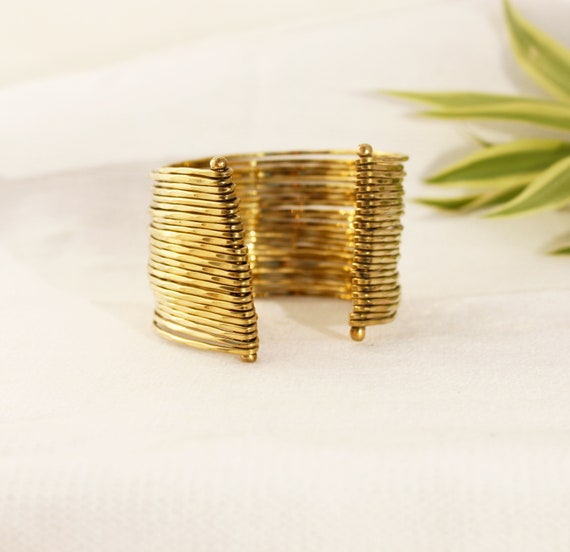 Handcrafted Bracelets | Hinged Cuff Bracelets, Bangles, and Cuffs – ALEXIS  BITTAR
