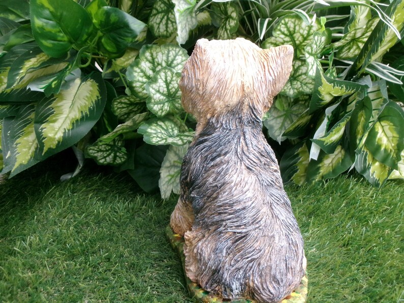 Yorkshire Terrier Statue 4 x 8 x 9" high, and Cast in fine grained white concrete, This high detail piece is Mini-Me painted (Per your photos) as a loving reminder of a best friend that had to leave too soon.  weighs nearly 8 lbs