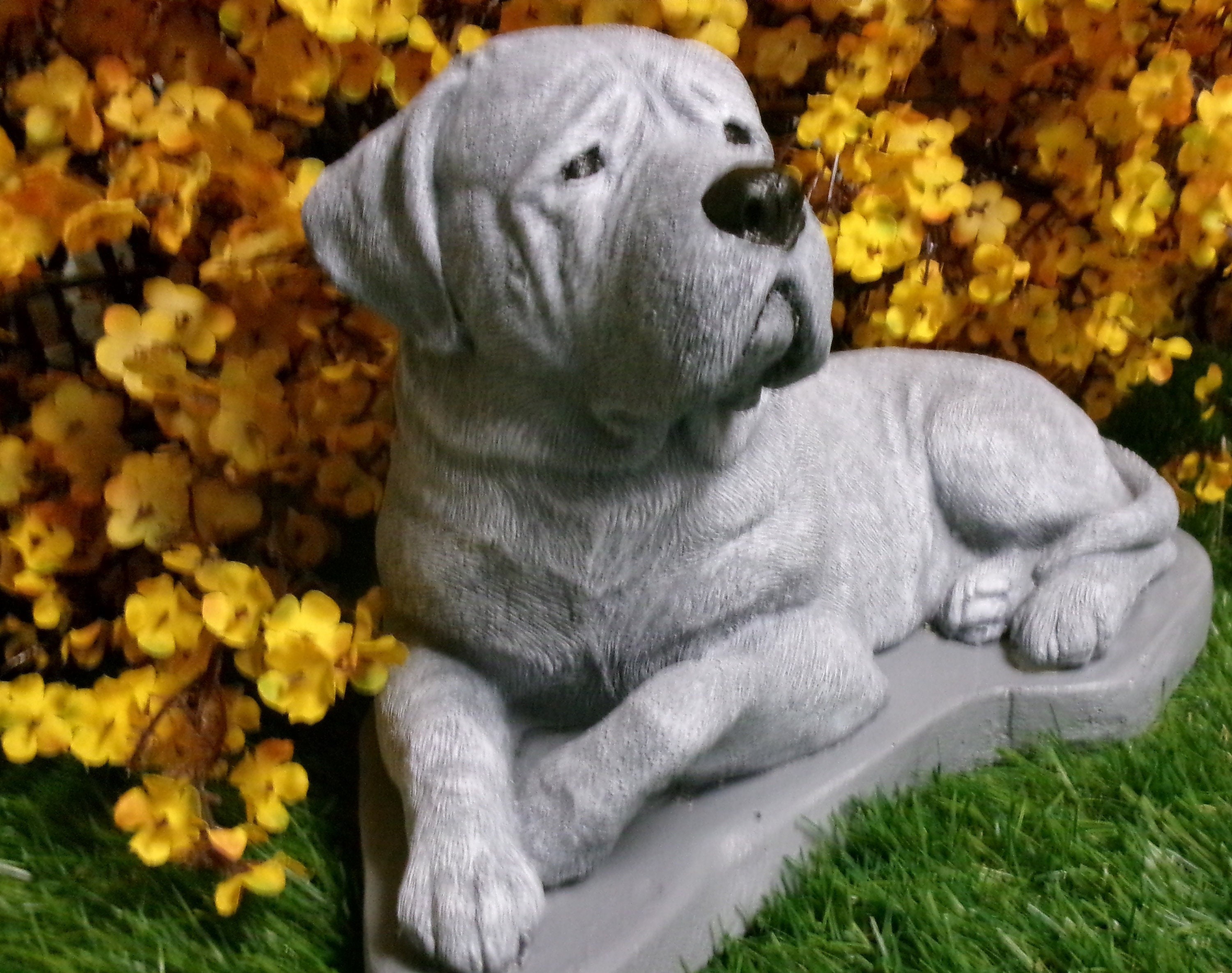 Mastiff Statue 