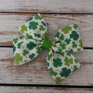 Noeud pour cheveux Saint Patrick, Noeuds pour cheveux d&#39;école, Noeud pour cheveux trèfle, Noeud trèfle porte-bonheur vert et blanc, Bandeau en nylon, Noeuds pour cheveux pour fille