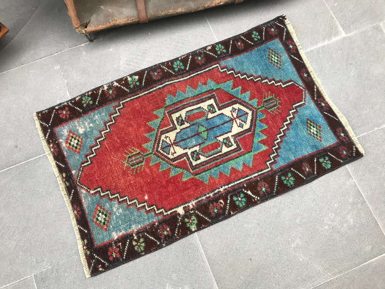 Turkish Rug, 1.6 x 2.6 ft , Vintage Rug, Oushak Rug, Small Rug, Accent Rug, Turkey Carpet, Entry Rug, Bath Rug, Organic Rug, Boho AO 1235 image 3