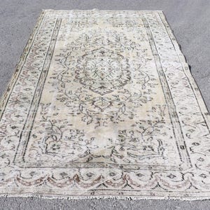 Vintage Rug, Turkish Rug, Large Rug, 5x9ft Rug, Beige Rug, Decorative Living Room Rug, Handmade Anatolian Carpet