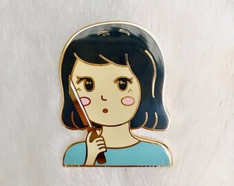 ナイフガール「欲望」エナメルピン