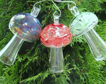 Swirly Mushroom Glass Ornament Glass Christmas Ornaments Mushroom Garden Decor Mushroom Handmade Anniversary Gift Valentine's Day Ornaments