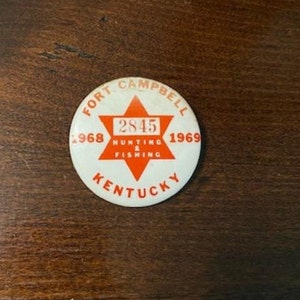 Vintage 1986 Terryville Fish & Game Club Inc. Plastic Pin Badge Pinback  Hunting Fishing 