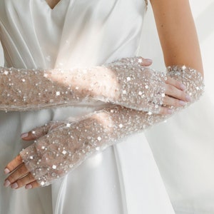 Ivory Tulle Sequin Wedding Gloves, Fingerless Bridal Gloves, Handmade