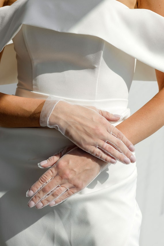 Light Ivory Tulle Gloves, Bridal Gloves, Short Wedding Gloves, Elegant Gloves, Black Tulle Gloves, Sheer Gloves, Tea Party Gloves