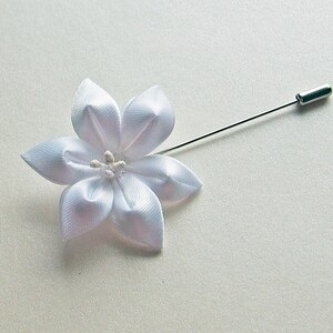 White Premium Flower Lapel Pin  Shop at TieMart – TieMart, Inc.