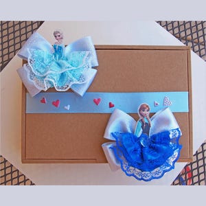 Frozen hair bows set of 2 /Frozen gift /Anna and Elsa gift /Elsa hair bow Anna hair bow Gift for girl Disney gift Princess gift Princess bow