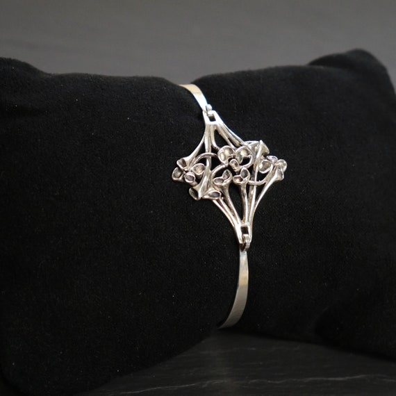 Hannu Ikonen's Iconic Silver Reindeer Moss Bracel… - image 4