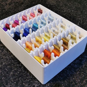 Embroidery thread spools & storage organizer (40 slots, thread not included)