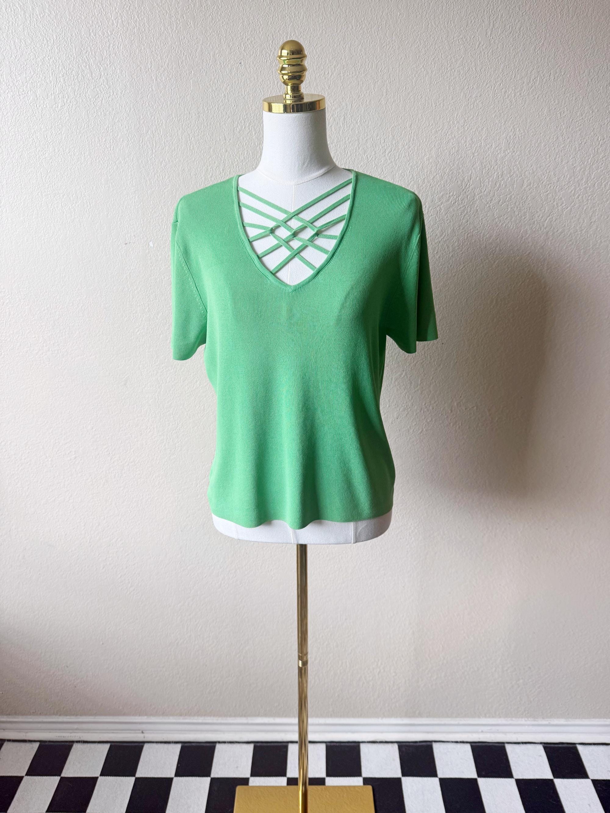 Vintage Y2K Green Intricate Diamond Cross String V-neck Short