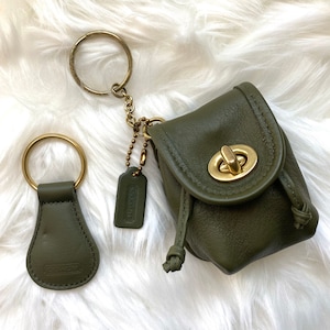 新品同様 オールドコーチ キーケース 緑 old coach key case 新品同様 オールドコーチ キーケース 緑 old coach key case