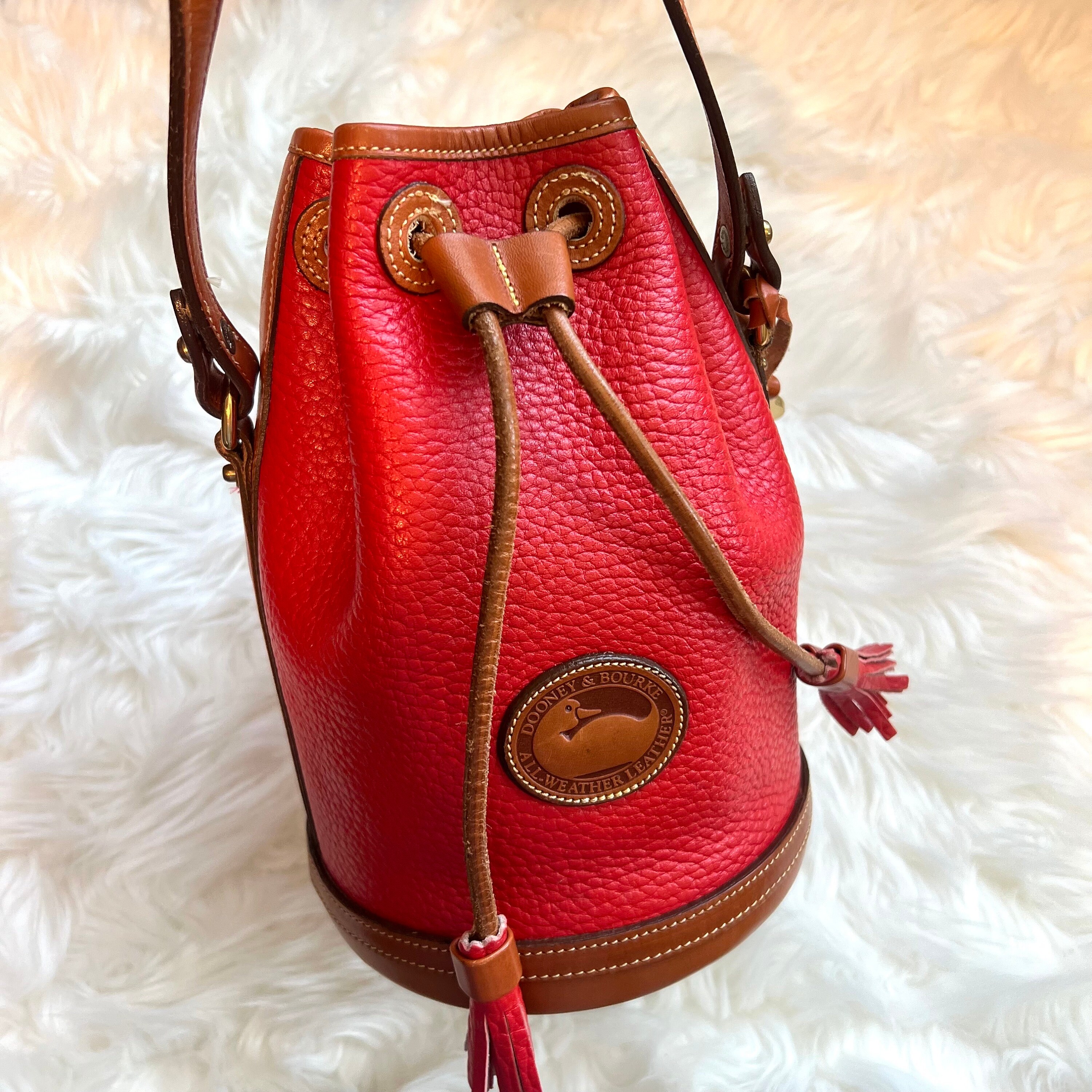 Red XL leather bucket bucket rare vintage RARE Dooney & Bourke Vintage Red Leather Bucket Bag  main image 4