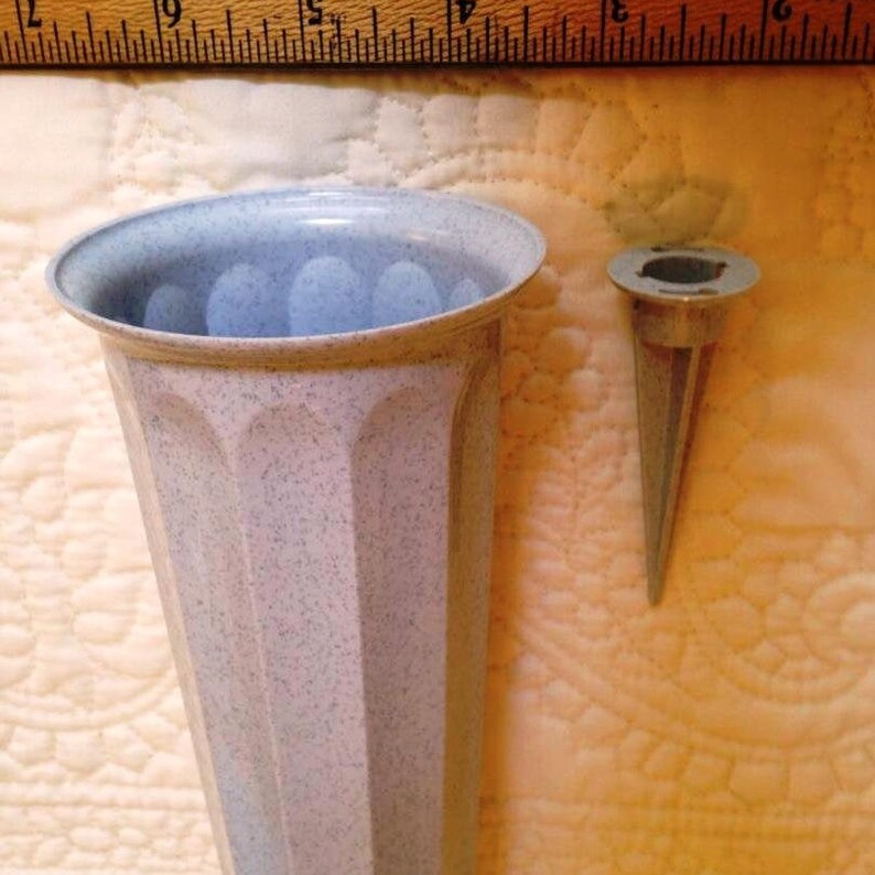 DIY Cemetery Vase for Flowers, Fluted Granite White W/ Removable Spike
