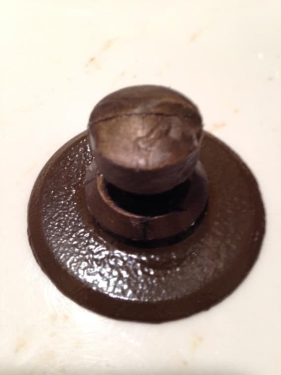 Disc Button Support for Mausoleum Crypt  7.75 IN  or 5.5 IN - Royal Duchess - (EPOXY)