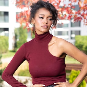 Off Shoulder Sweater, Party Top, Avant Garde Blouse, Womens Clothing, Turtleneck Top, Plus Size Clothing, Sexy Sweater, Womens Knitwear