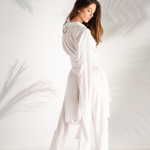 Weißes Kimonokleid, Leinenkleid, Hochzeitskleid in Übergröße, Lockeres Leinenkleid, Sommerhochzeitskleider, weißes Leinenkleid, Urlaubskleidung Bild 3