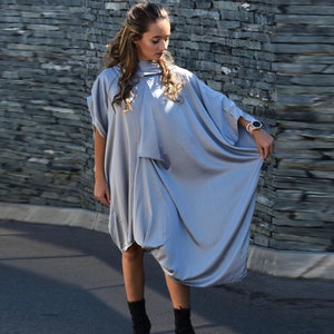 Gray Asymmetric Oversized Tunic With Loose Fit Tunic Dress, Plus Size Clothing