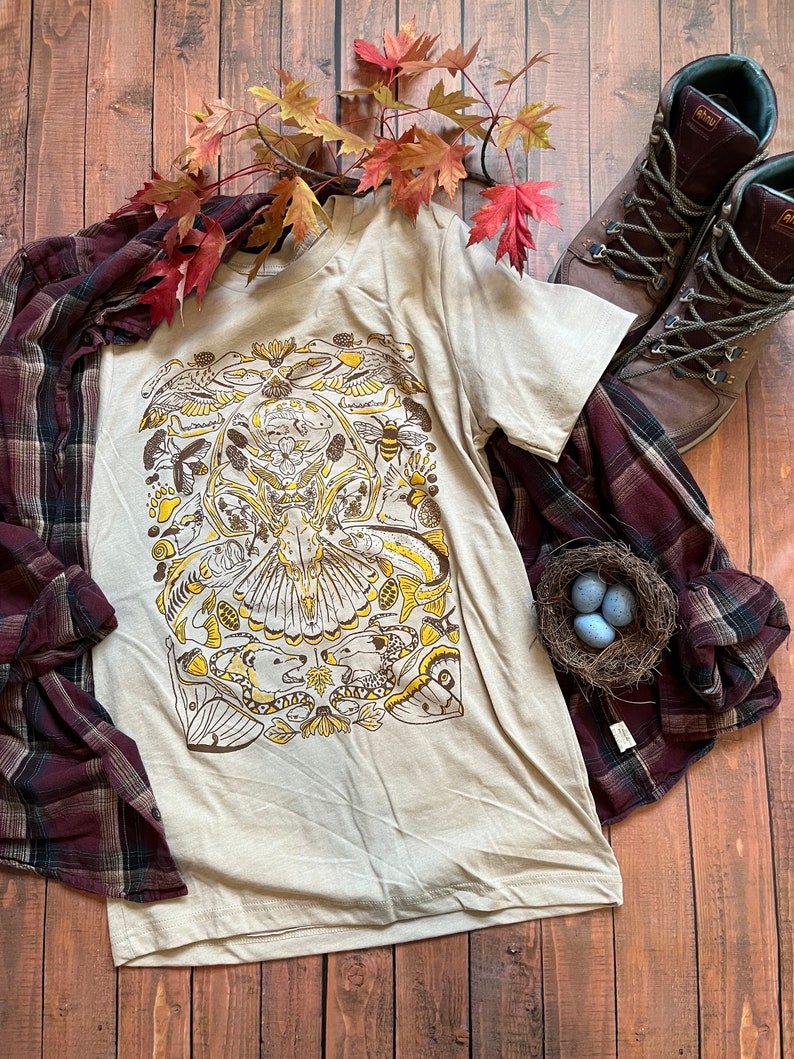 Missouri Flora & Fauna Native Wildlife Screen Printed Graphic Tee and Crewneck Sweatshirt, Cottagecore Gift, Light Academia Field Guide Art Short Sleeve Tee