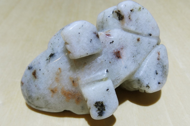 Natural Quartz Home Decor Home Decor Gift For Home White Quartz Sculpture White Quartz Frog For Gift Quartz Frog