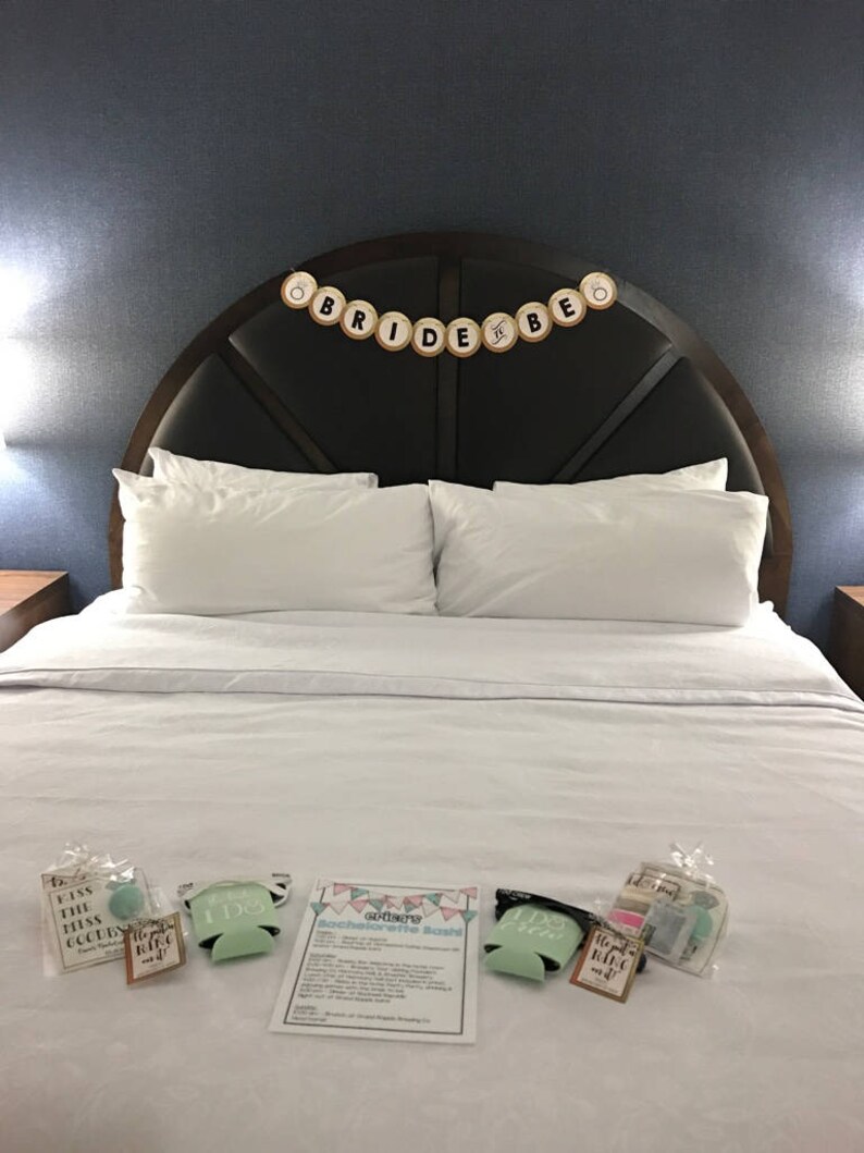 Bachelorette Banners