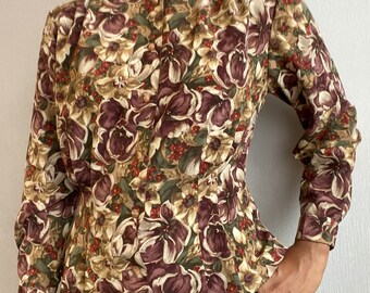 80s purple and cream floral print blouse. S vintage blouses