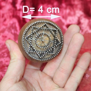 Hand crafted Uzbek Bread Stamp 10cm / 4 Inch Diameter (Pattern 104) Chekich