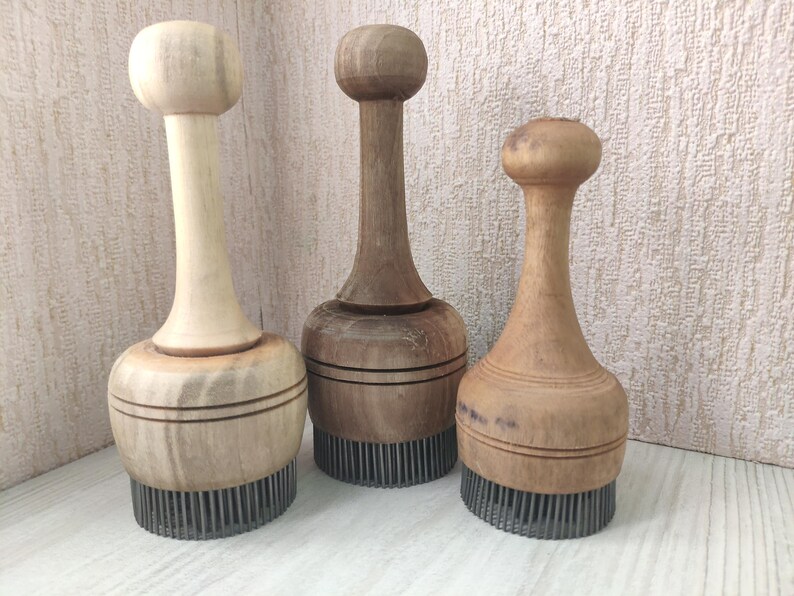 Set of 3 Traditional Uzbek wooden walnut stamps embedded with iron pins chekich for bread non stamping, baking. 5 cm image 2