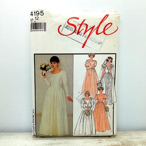 Wedding dress pattern, 1980s Style 4195 paper pattern for long length bridal gown or bridesmaid dress different sleeve styles size UK12, US8
