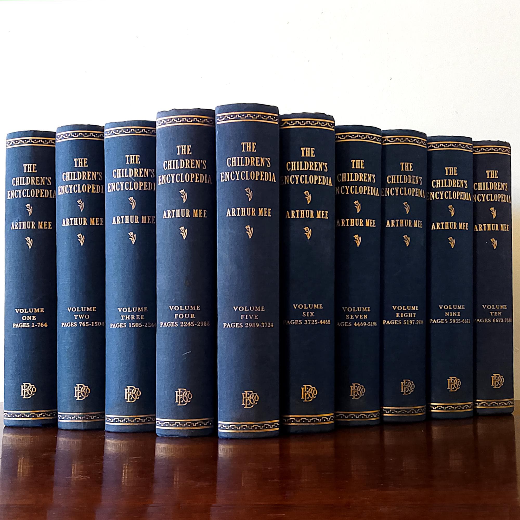 The Children's Encyclopedia by Arthur Mee Complete 10 Volume Set