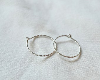 twisted creole earrings in silver - CHANGE TWISTED HOOPS