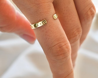 Initial ring AT YOU karat gold