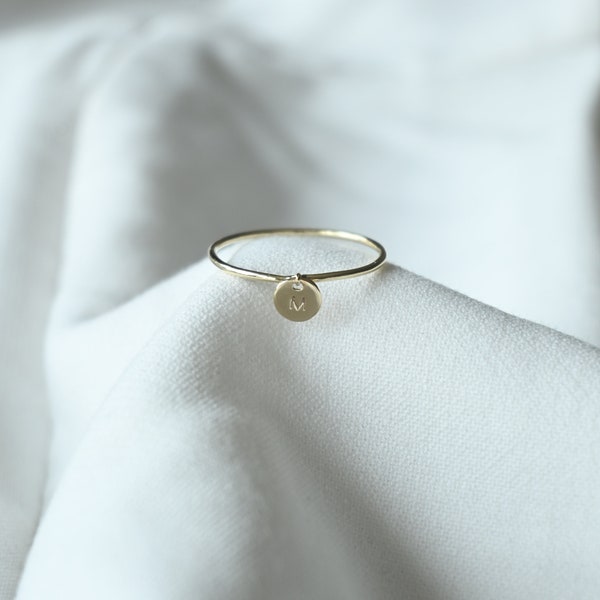 INITIAL dainty Ring Solid Gold