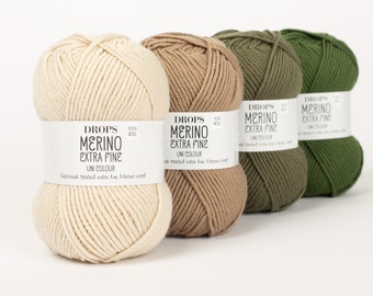 DK superwash merino wool knitting yarn DROPS Merino Extra Fine - worsted weight yarn