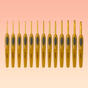 CLOVER (Japan) Soft Grip Individual crochet hooks - Ergonomic crochet hooks - Soft grip hook - Crochet gift - Crochet tools