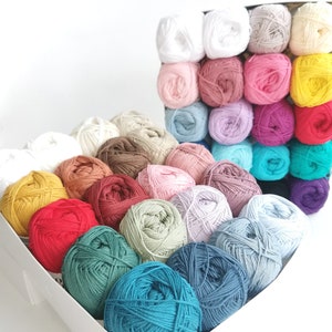 Gehäkelte Baumwollwolle DROPS Loves you color pack 20x50 g, Baby Wolle, Sommerwolle, Weiches Baumwollgarn, Strickgarn, Amigurumi Garn
