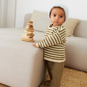 PASCAL-sweater Baby Sandnes Garn || Enkelvoudig gedrukt breipatroon 2413 nr. 6 EN || Alleen beschikbaar met Sandnes Garn-garen (lees beschrijving)