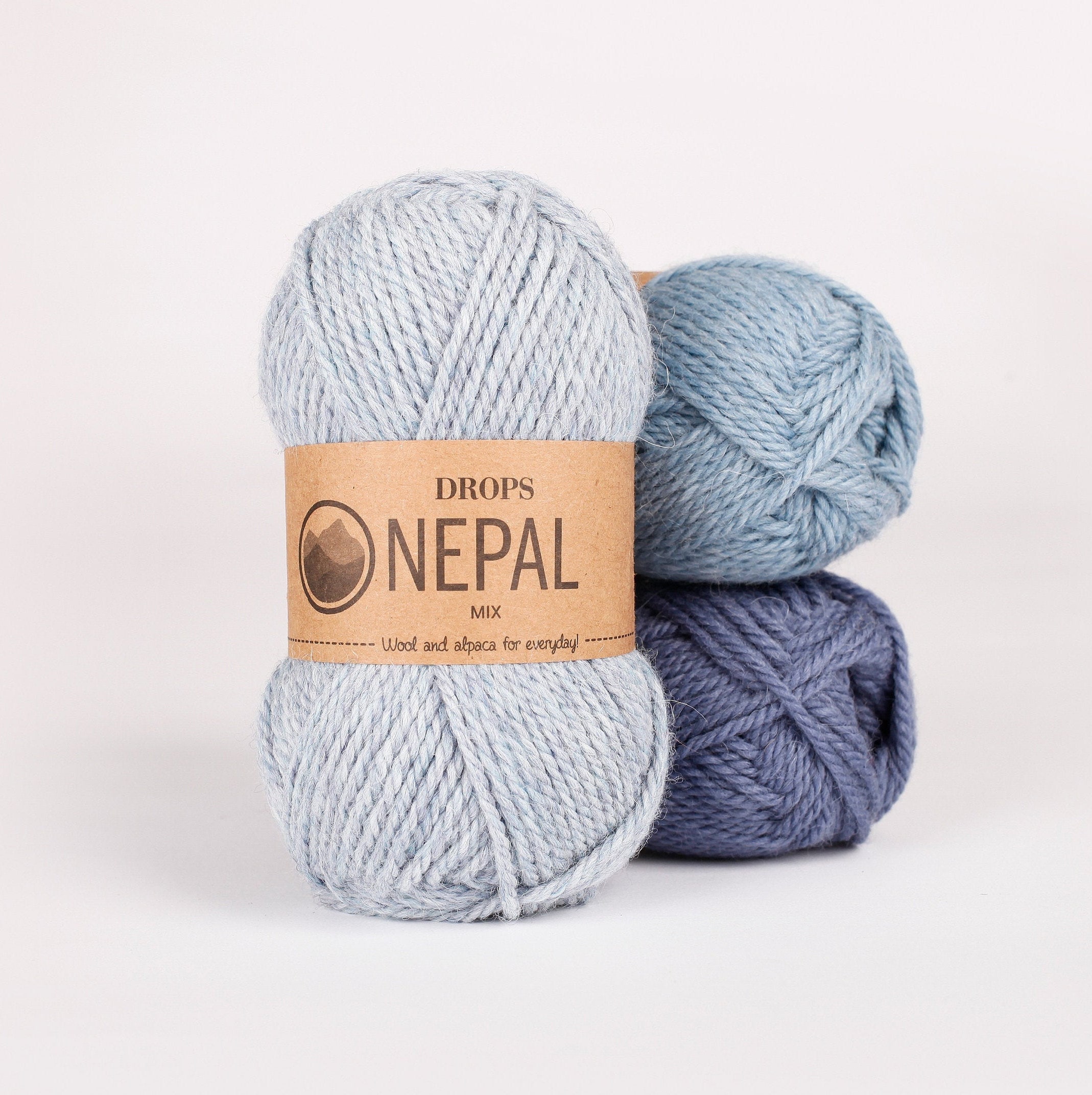 82 Yards Superfine Alpaca and Peruvian Highland Wool Yarn Drops Nepal 1.8 oz Ball Aran Worsted Weight 0618 Camel 4 or Medium 