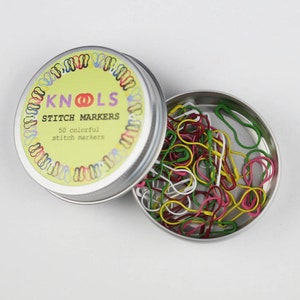 Set of 50 stitch markers for knitting - Knools opening stitch markers - Metal stitch markers - Knitting markers