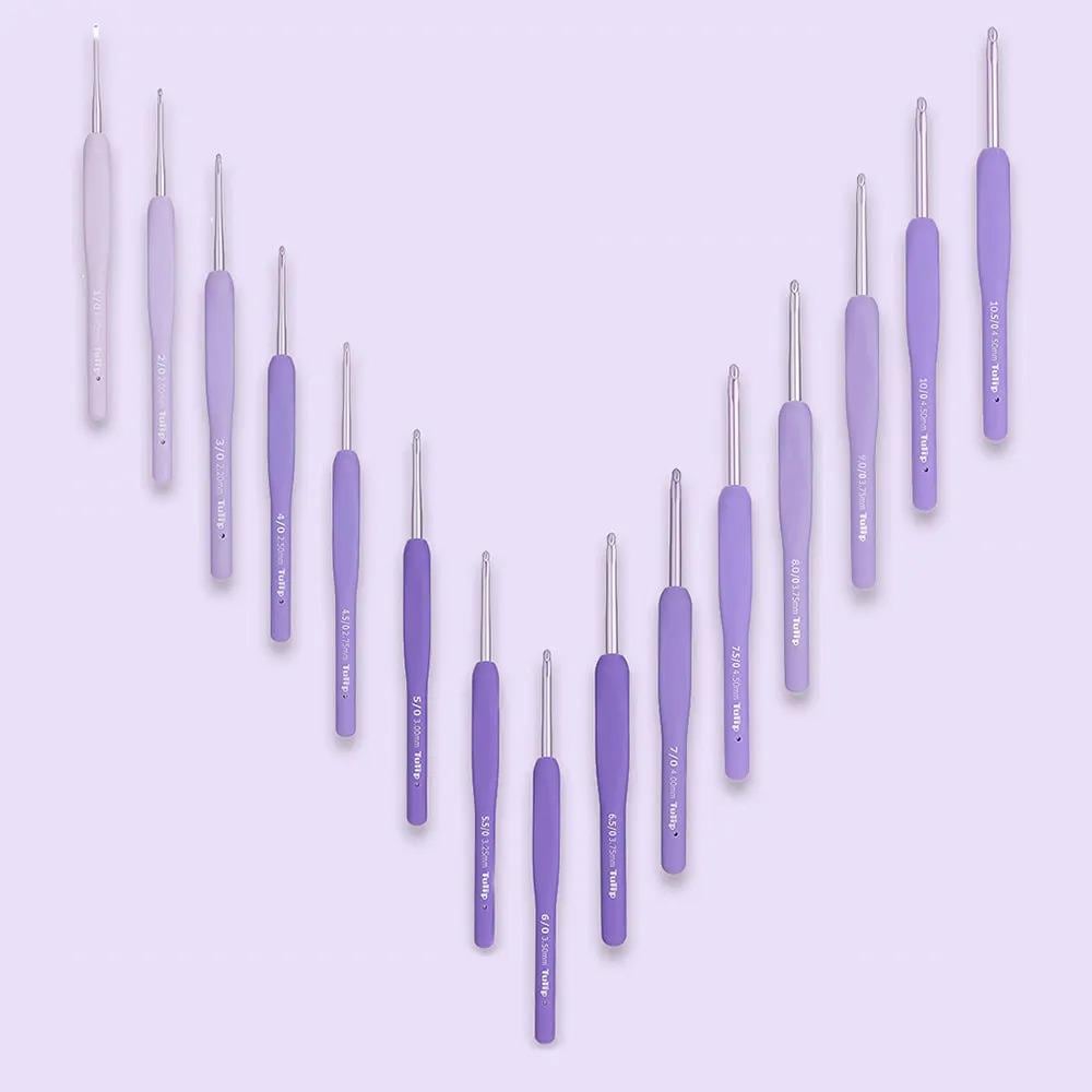 Tulip Etimo Murasaki Crochet Hook: Ergonomic Soft Grip, Purple
