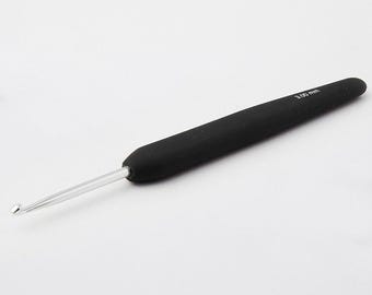 Ergonomic crochet hooks 0.50 mm to 1.75 mm - soft grip steel hook knitpro - individual crochet hooks - crochet gift - crochet tools