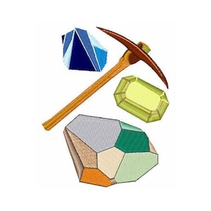 Puede incluir: Un pico de madera con mango marrón y una gema amarilla, verde, azul y gris. Las gemas son de varias formas y tamaños.