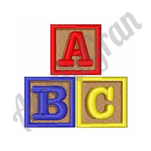 Diseño de bordado de bloques del alfabeto. Diseño de bordado del ABC. Diseño de bordado de letras. Diseño de bordado a máquina. Diseño de bordado de juguetes para niños.