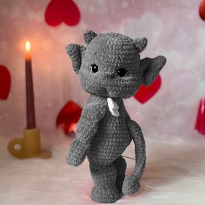 Amigurumi little devil pattern PDF template in English, German and French image 2