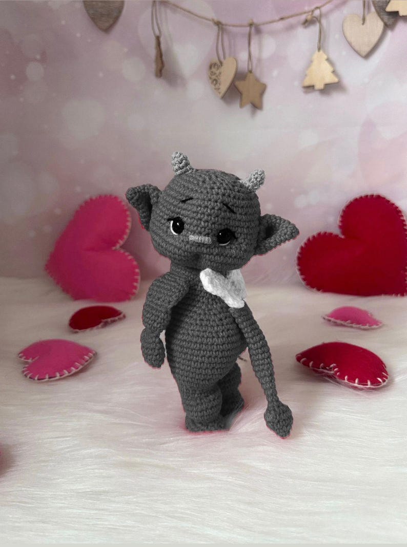 Amigurumi little devil pattern PDF template in English, German and French image 3